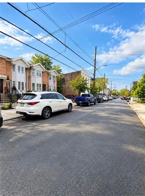 75 Saint Marys Avenue, Staten Island, NY 10305 - #3