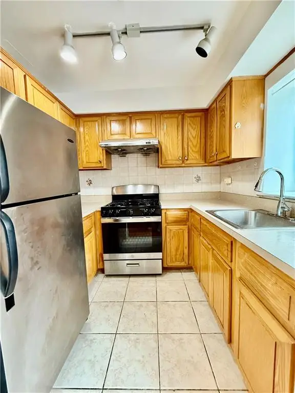 1534 W 7th Street #3B, Brooklyn, NY 11204 - #3