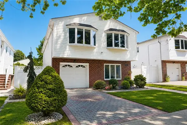 85 Brookfield Avenue, Staten  Island, NY 10308
