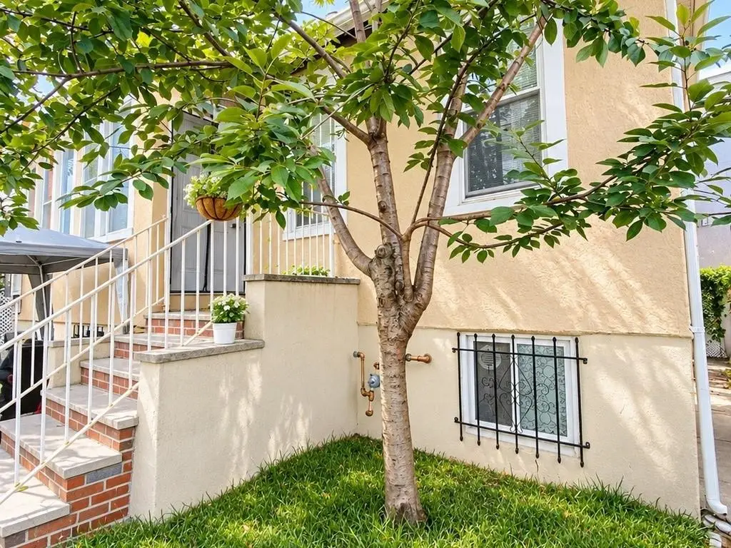 59 A Brighton 10 Court, Brooklyn, NY 11235 - #1