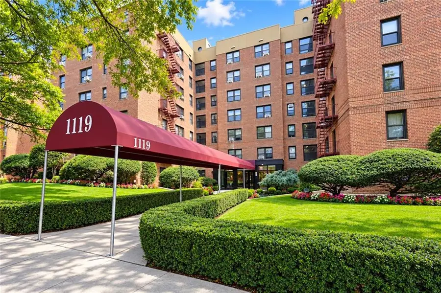 1119 Ocean Parkway #5A, Brooklyn, NY 11230 - #2