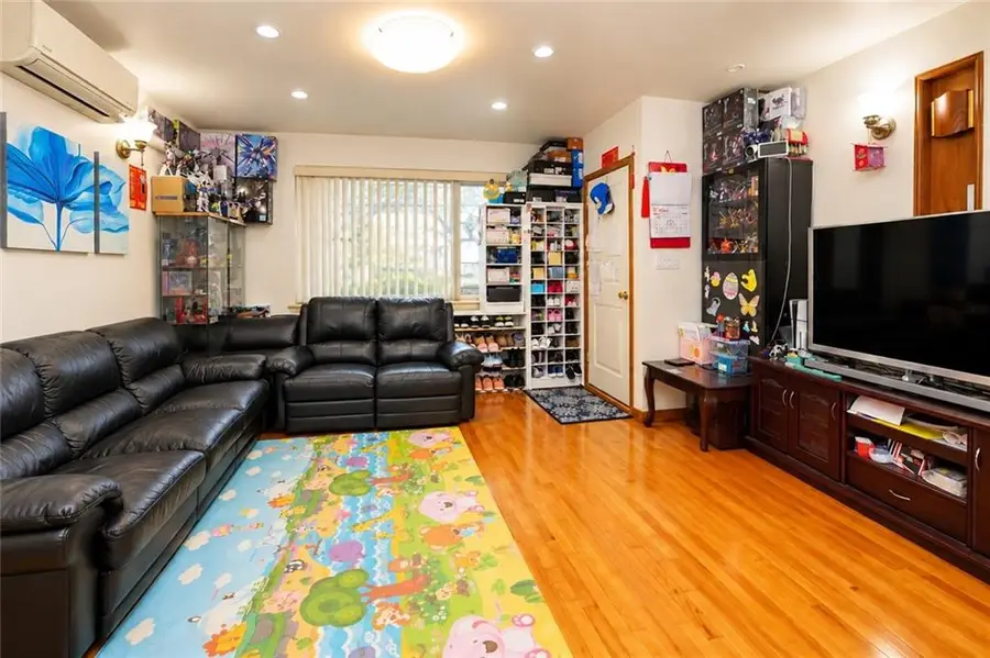 301 Bay 10th Street, Brooklyn, NY 11228 - #3