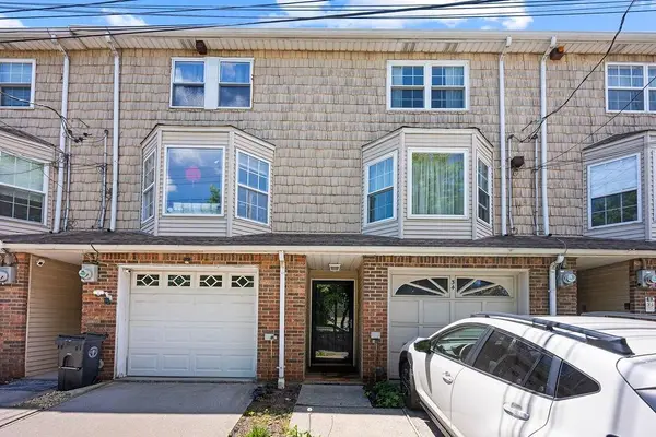 34 Francine Lane, Staten  Island, NY 10314