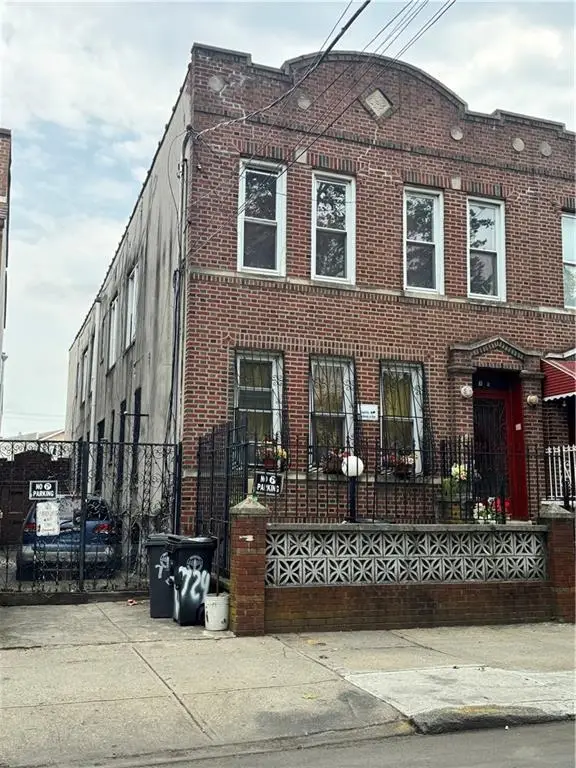 729 Hinsdale Street, Brooklyn, NY 11207