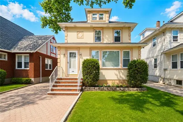 109 Coddington Avenue, Staten  Island, NY 10306