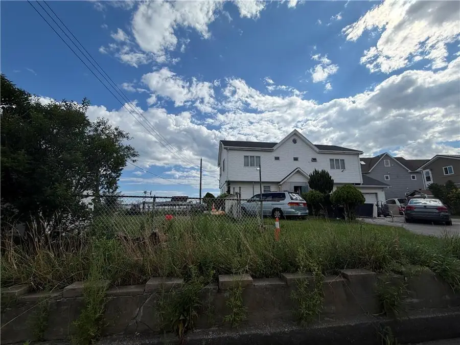 1005 Church Road, Broad Channel, NY 11693 - #3