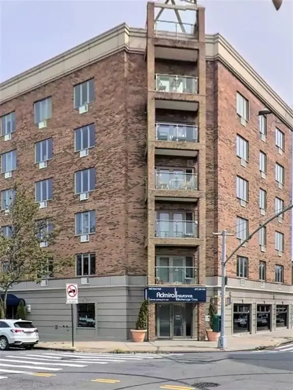 6833 Shore Road Road #4B, Brooklyn, NY 11220