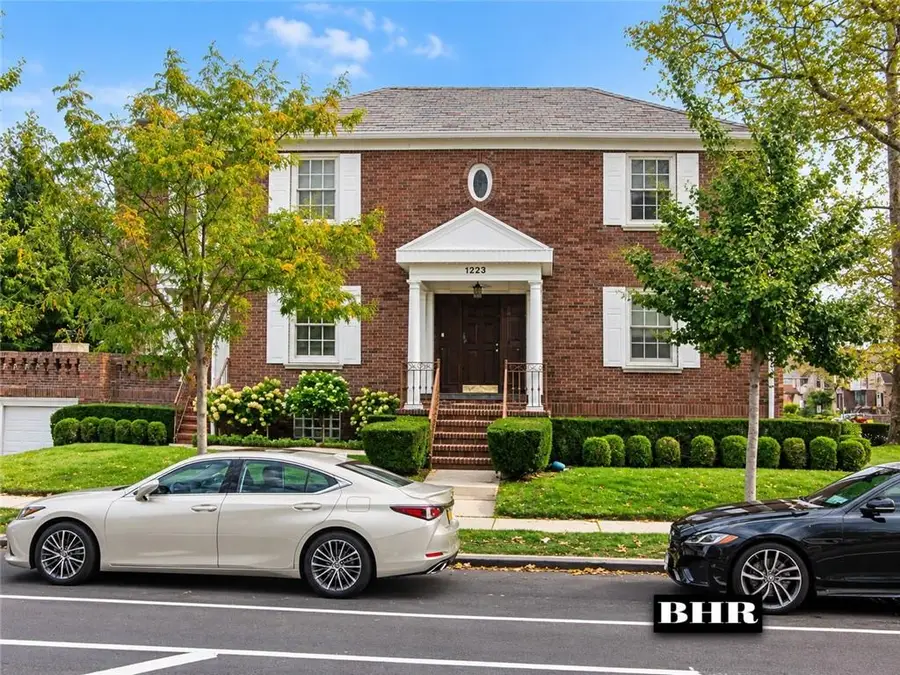 1223 Oriental Boulevard, Brooklyn, NY 11235 - #2