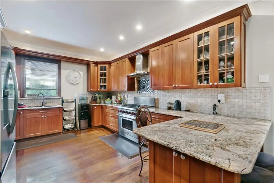 1011 Bay 24th Street, Far Rockaway, NY 11691 - #3