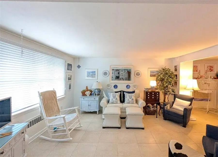 425 Beach 138th Street, Belle Harbor, NY 11694 - #2
