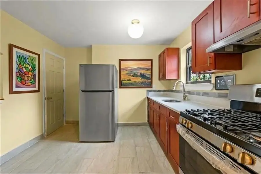 678 Belmont Avenue, Brooklyn, NY 11207 - #2