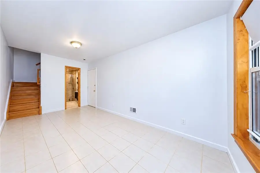 351A Hylan Boulevard, Staten Island, NY 10305 - #3