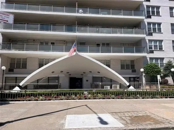 370 Ocean Parkway #3D, Brooklyn, NY 11218