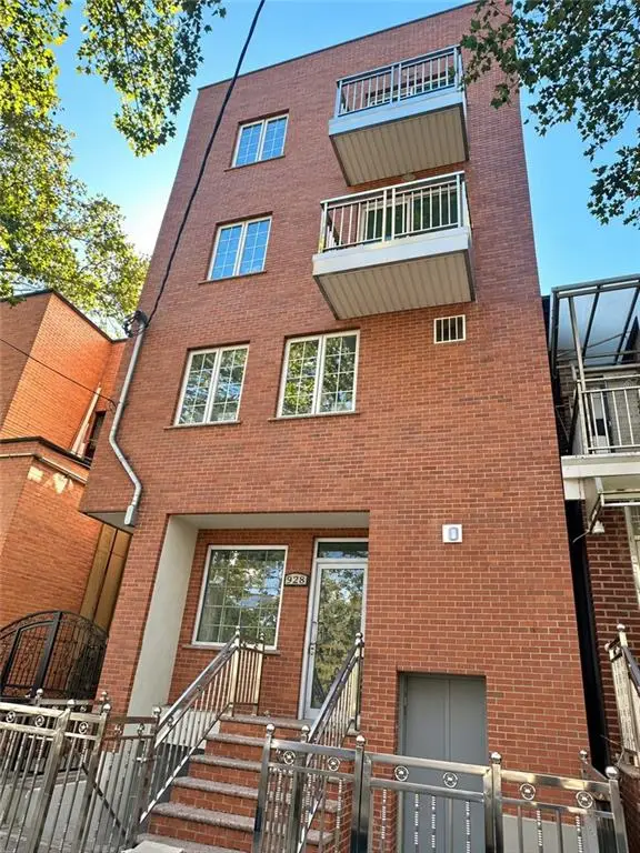928 57th Street #3F, Brooklyn, NY 11219