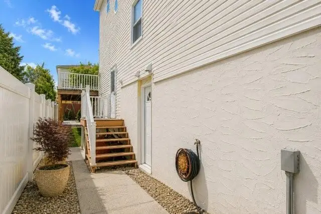 237 Brookfield Avenue, Staten Island, NY 10308 - #3