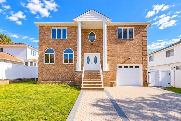 615 Page Avenue, Staten  Island, NY 10307