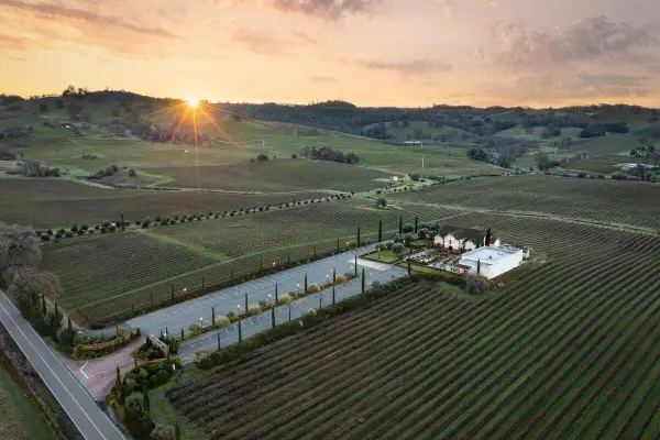 19900 Shenandoah School Road, Plymouth, CA 95669