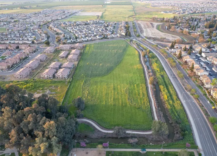 1240 Pacific Ave, Merced, CA 95348 - Image #2