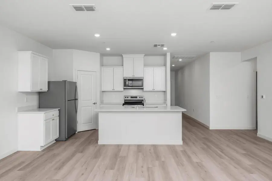 5077 E Turin Court, Stockton, CA 95215 - Image #2