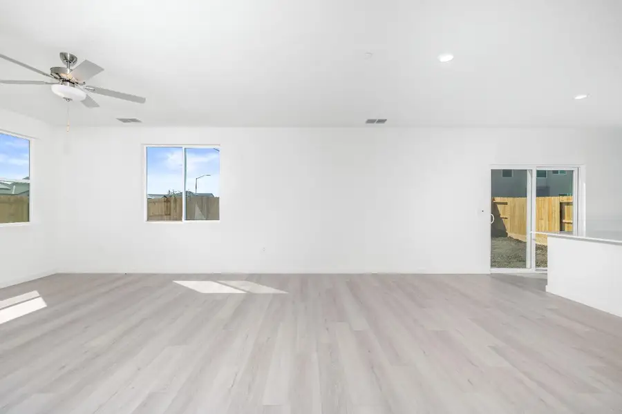 5051 E Cadence Street, Stockton, CA 95215 - Image #2