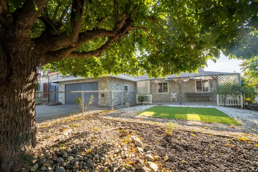 6605 Whitsett Drive, North Highlands, CA 95660 - #3