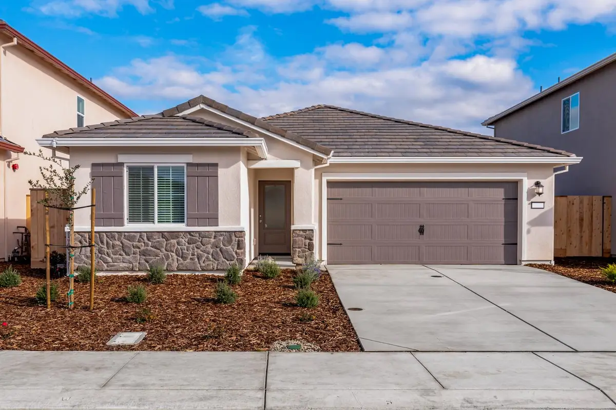 2239 Mia Drive, Newman, CA 95360 - Image #1