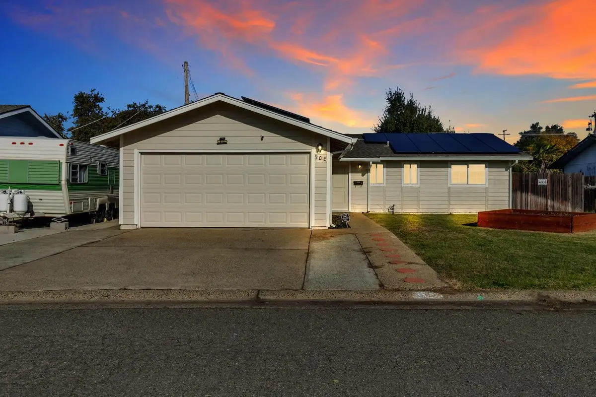 908 Hollingsworth Court, Lincoln, CA 95648 - Image #1