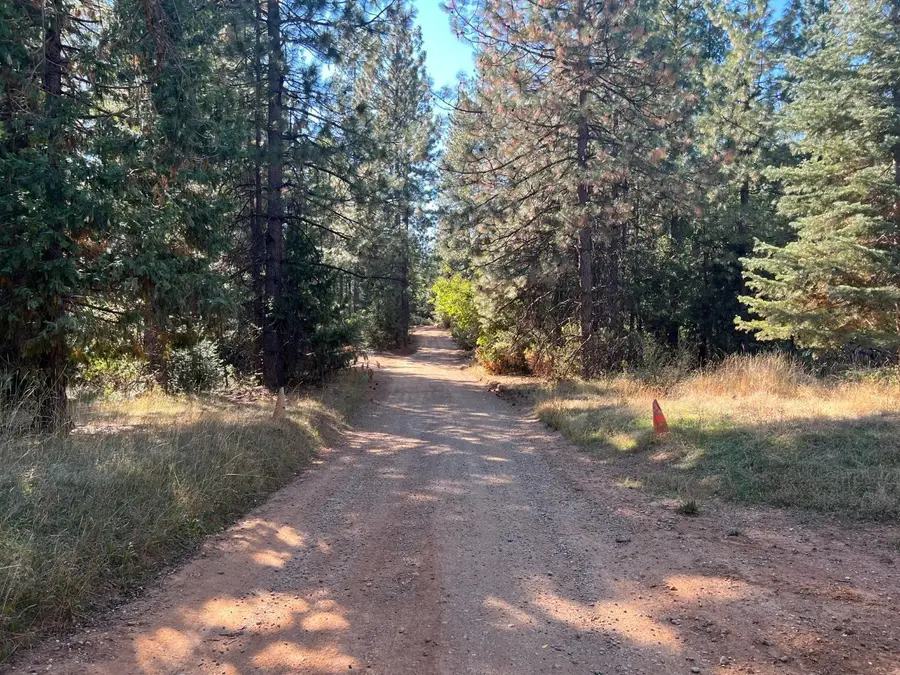 17506 Lowell Hill Road, Grass Valley, CA 95945 - Image #2