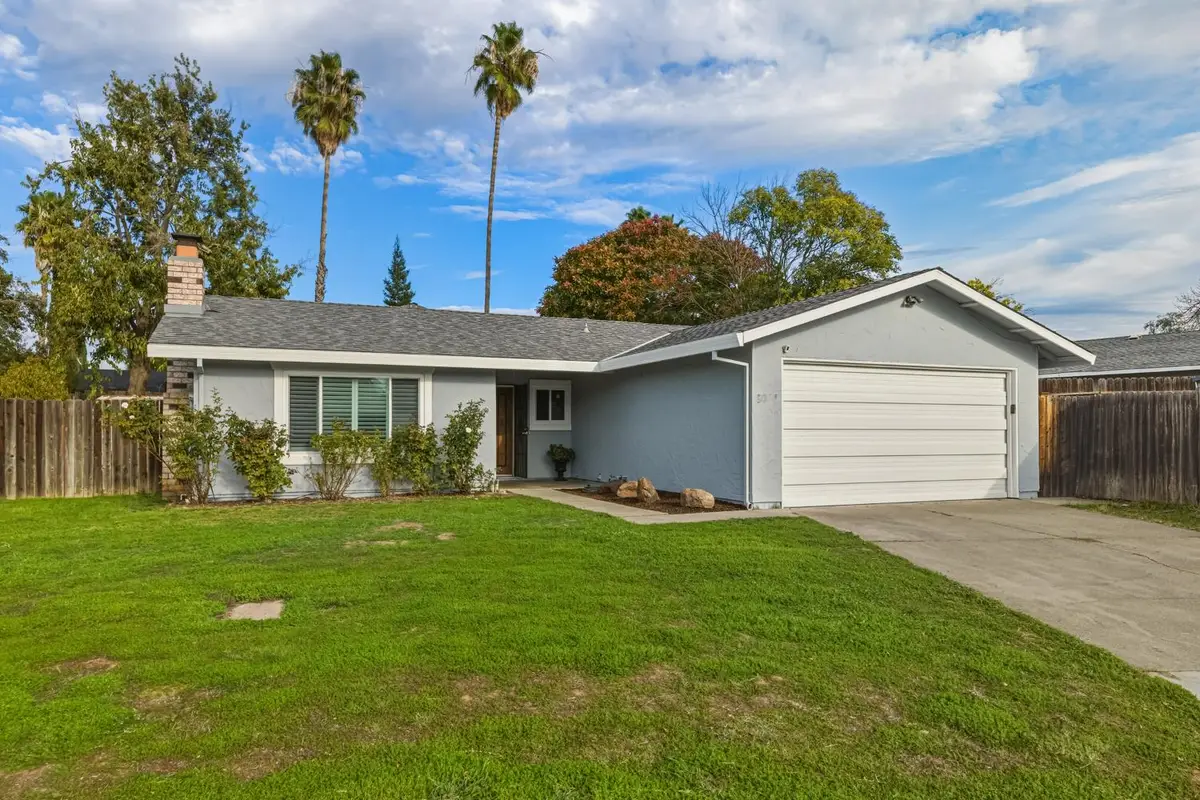 8012 Dicus Court, Citrus Heights, CA 95621 - Image #1