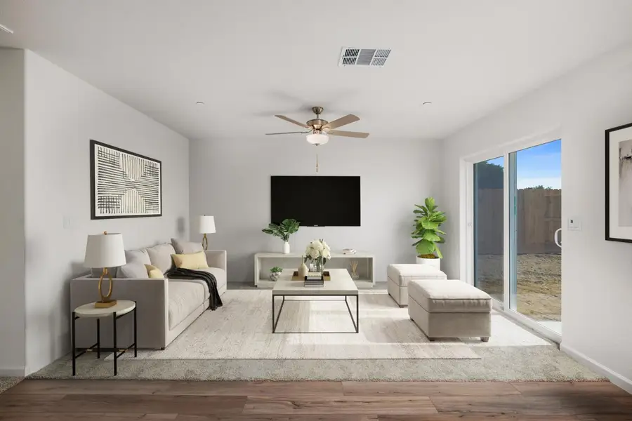 2196 Woods Drive, Linda, CA 95901 - Image #2