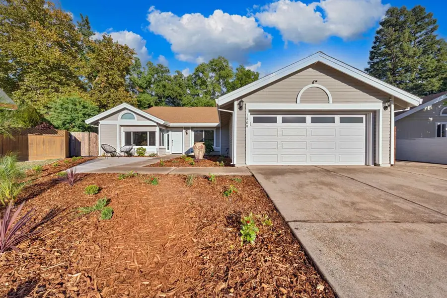 1309 Hedgerow Court, Roseville, CA 95661 - Image #2