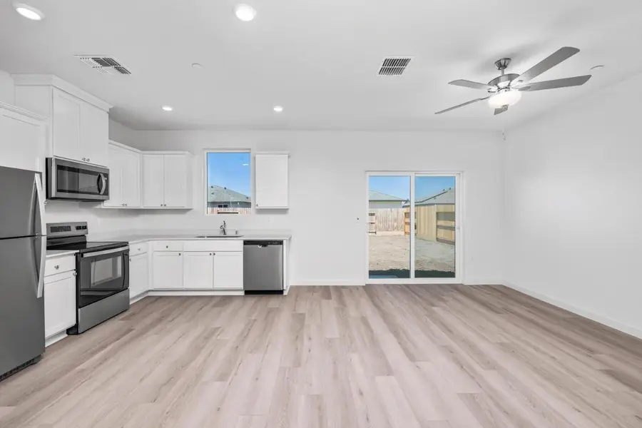 2209 Woods Drive, Linda, CA 95901 - #3