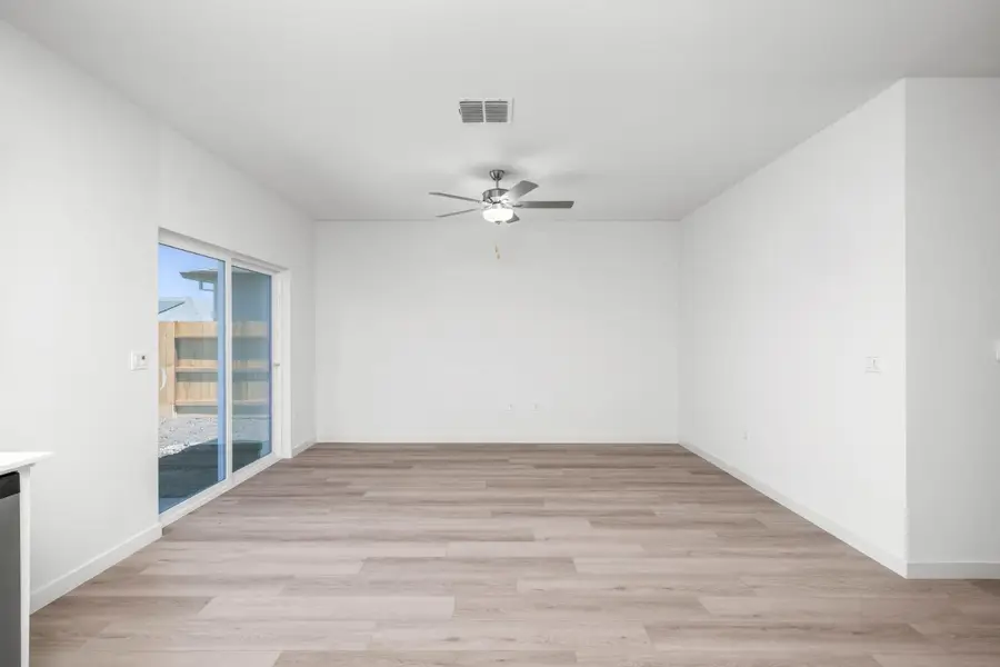 2121 Woods Drive, Linda, CA 95901 - #3