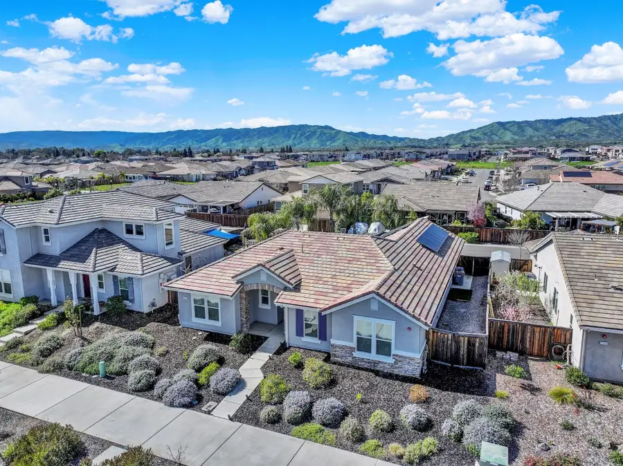 794 W Main Street, Winters, CA 95694 - #3