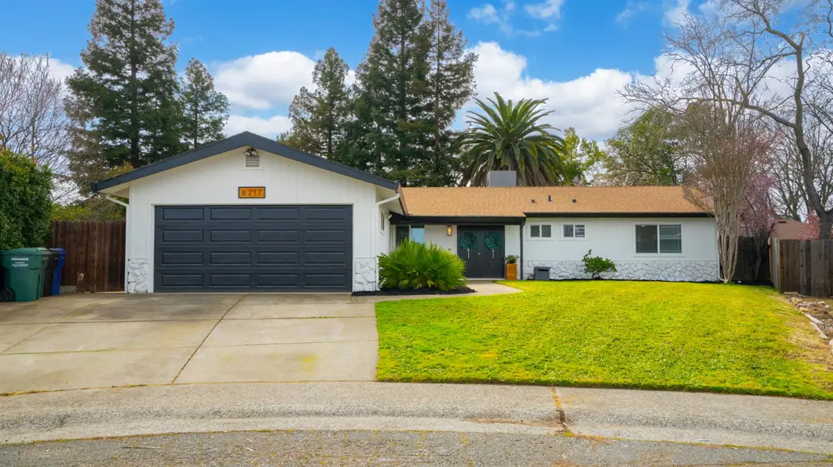 6217 Green Eyes Way, Orangevale, CA 95662 - #1