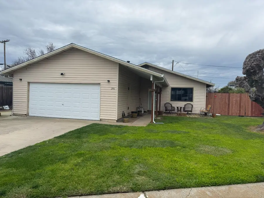 206 Miner Court, Isleton, CA 95641 - #2