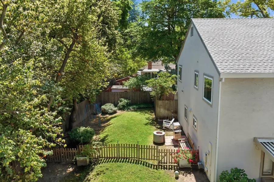 1140 Larkin Way, Sacramento, CA 95818 - #3