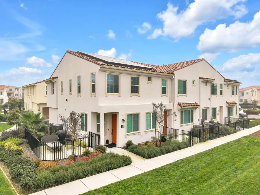 5301 E Commerce Way #39102, Sacramento, CA 95835 - #2