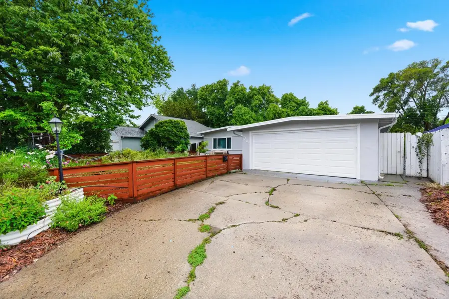 1301 Chestnut Lane, Davis, CA 95616 - #2