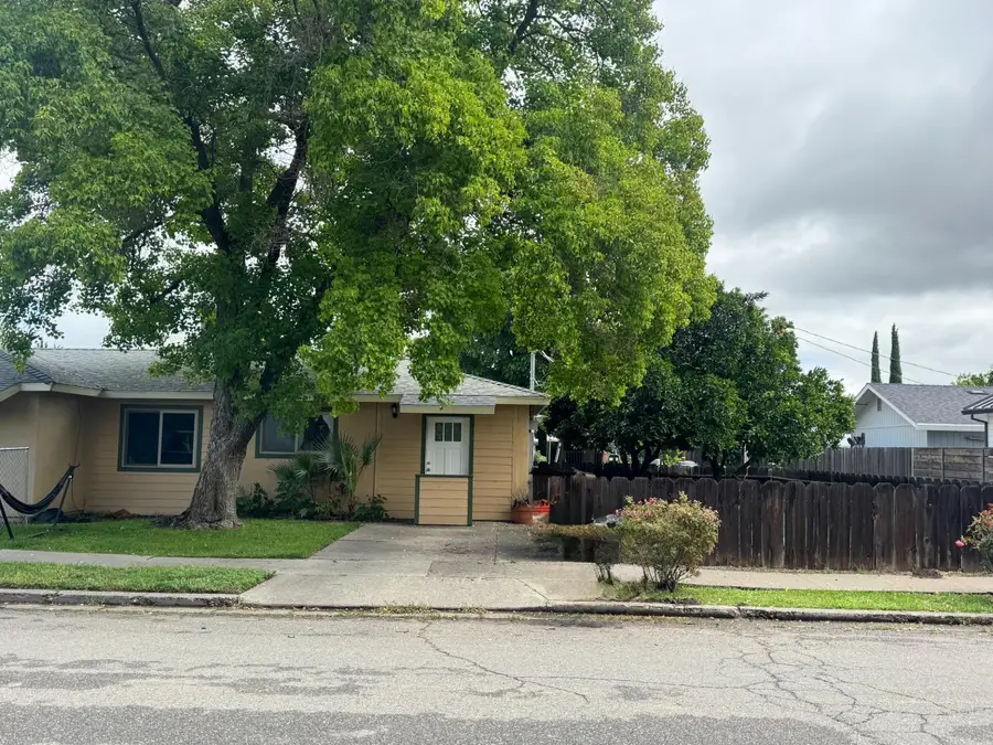 415 4th Street, Winters, CA 95694 - #2