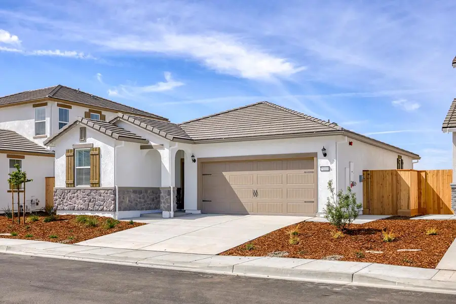 817 Helmsley Lane, Patterson, CA 95363 - #2