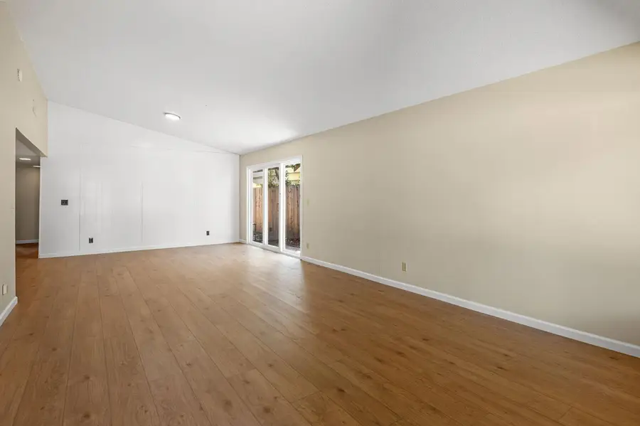 4808 Cowell Boulevard, Davis, CA 95618 - #3