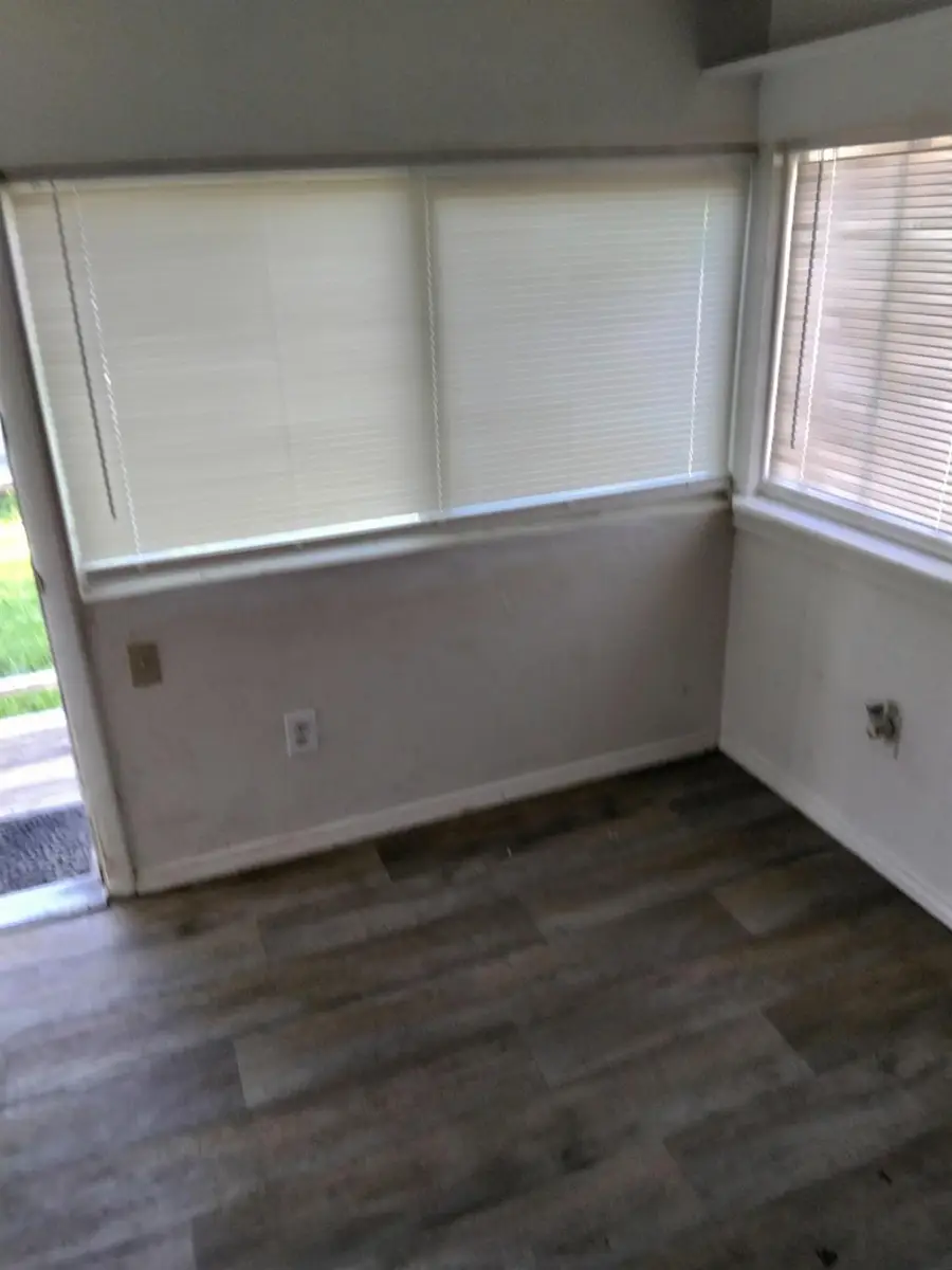 1727 5th Avenue, Olivehurst, CA 95961 - #3