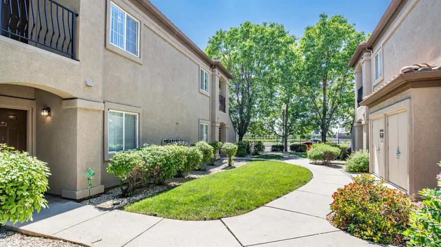 4200 E Commerce Way #1324, Sacramento, CA 95834 - #2