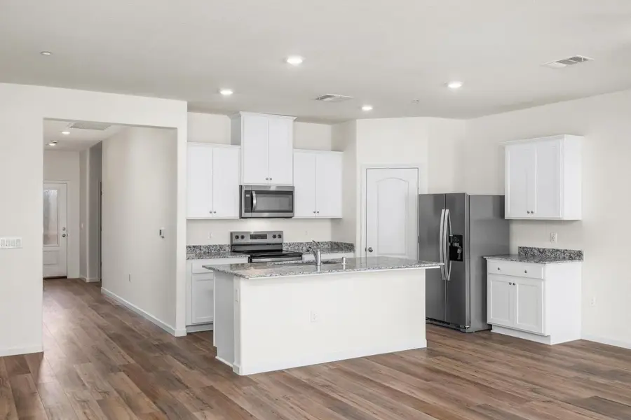 4420 Sierra Street, Riverbank, CA 95367 - #3