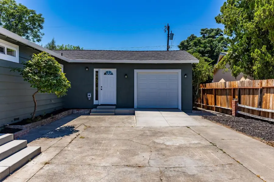 808 Helen Way, Woodland, CA 95776 - #3
