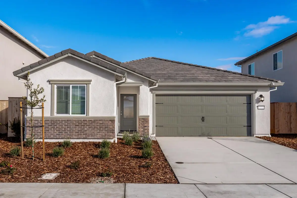 1075 Aiden Drive, Newman, CA 95360 - #1