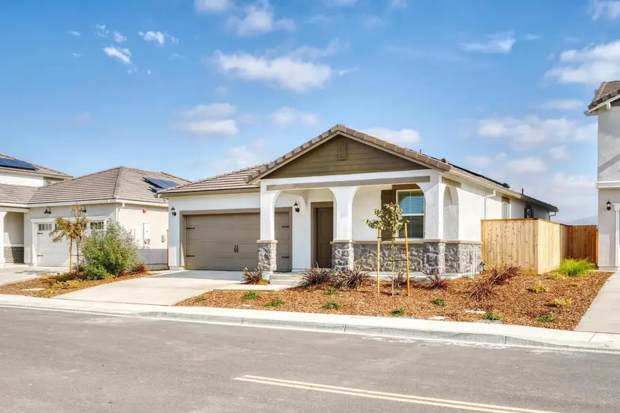 808 Helmsley Lane, Patterson, CA 95363 - #2