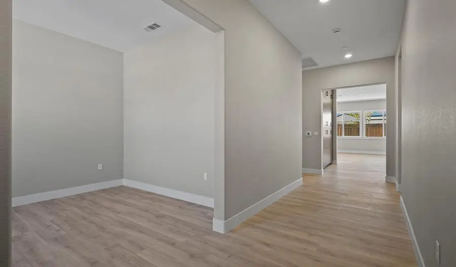 418 E Cerrado Way, Mountain House, CA 95391 - #3