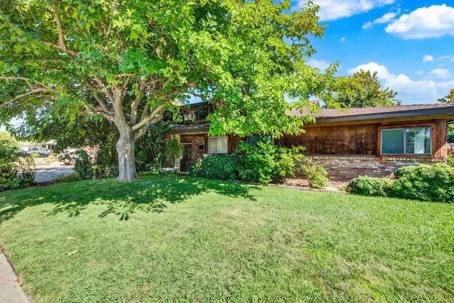 2225 Franco Lane, Sacramento, CA 95821 - #2